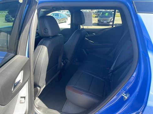 Used 2025 Chevrolet Equinox RS w/ Safety and Technology Package FWD image 14