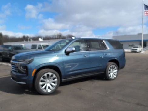 New 2026 Chevrolet Tahoe Premier image 2