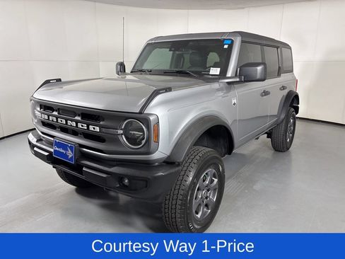 Used 2024 Ford Bronco Big Bend AWD/4WD image 5