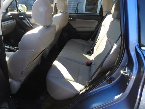 Used 2015 Subaru Forester 2.5i Limited image 8