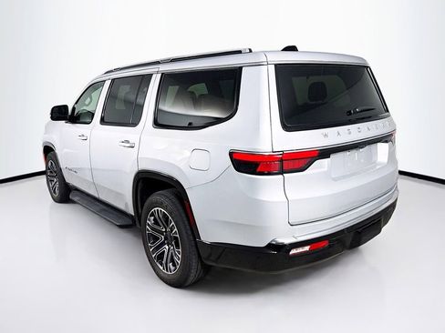 Used 2024 Jeep Wagoneer Series II AWD/4WD image 29