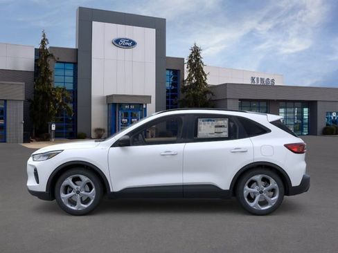 New 2025 Ford Escape ST-Line w/ Tech Pack #1 AWD/4WD image 3