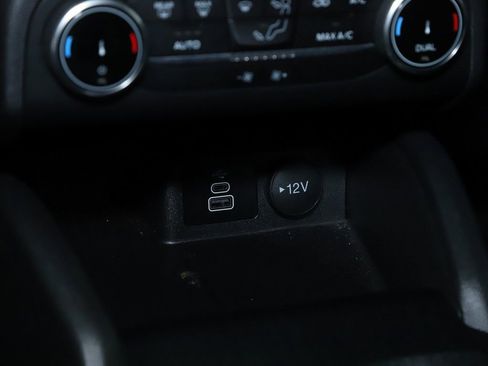 Used 2025 Ford Escape Active image 38