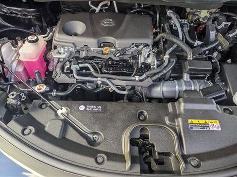 Certified 2021 Toyota Sienna Limited image 22