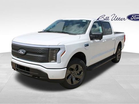 New 2025 Ford F150 Lightning Flash image 1