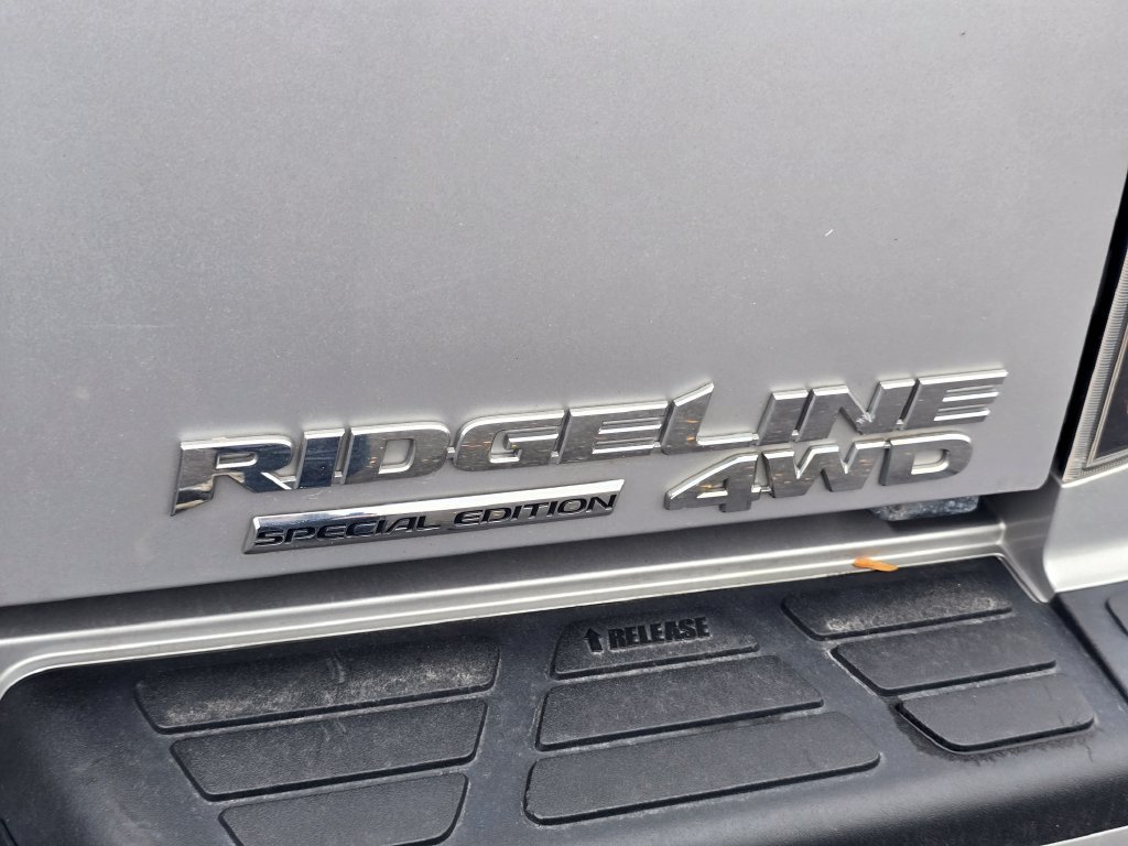 Used 2014 Honda Ridgeline SE image 12