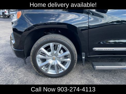 Used 2024 Chevrolet Silverado 1500 High Country w/ High Country Premium Package image 28