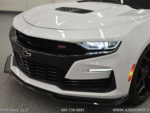 Used 2019 Chevrolet Camaro SS image 39