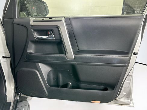 Used 2024 Toyota 4Runner SR5 image 30