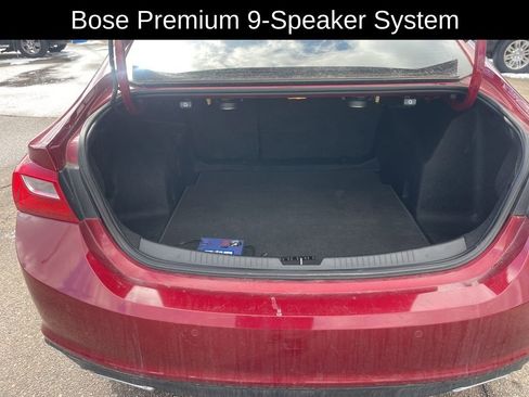 Used 2018 Chevrolet Malibu Premier image 9