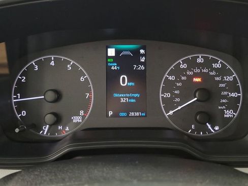 Used 2025 Toyota Corolla SE image 20