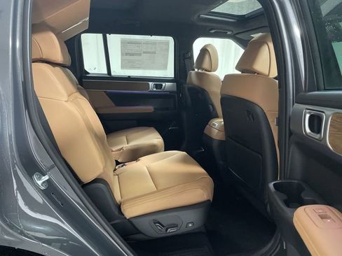 New 2026 Hyundai Santa Fe Calligraphy image 9