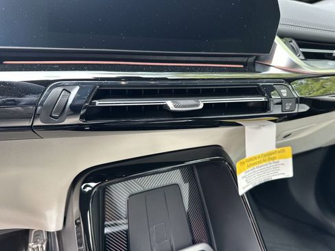 New 2026 BMW X1 xDrive28i w/ M Sport Package AWD/4WD image 19