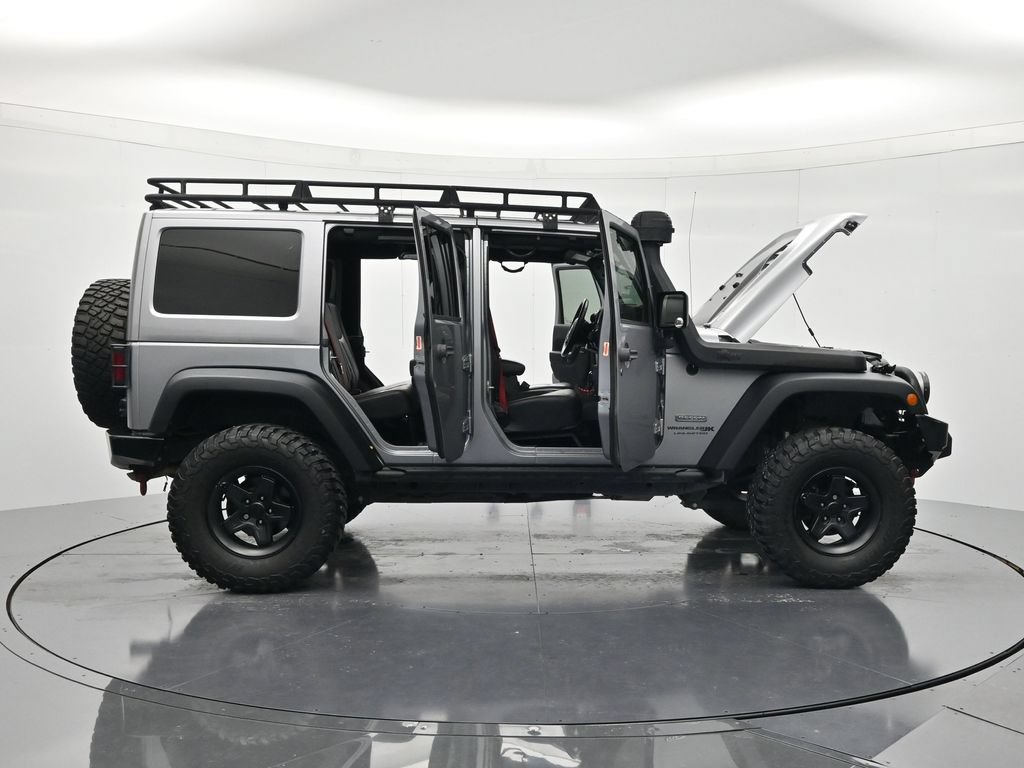 Used 2018 Jeep Wrangler Unlimited Rubicon AWD/4WD image 45