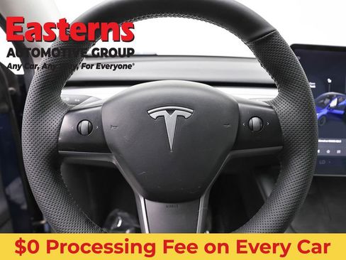 Used 2021 Tesla Model Y Long Range AWD/4WD image 10