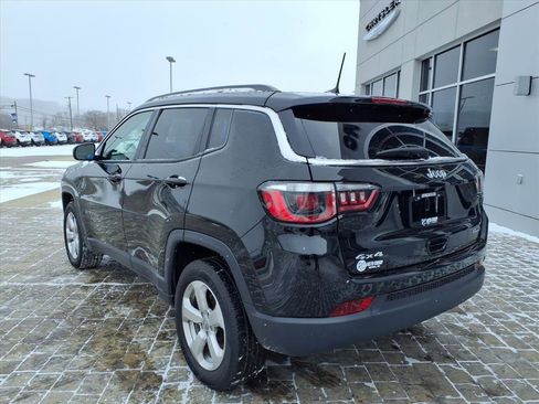 Used 2020 Jeep Compass Latitude w/ Cold Weather Group image 8