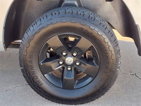 Used 2016 RAM 1500 Classic SLT image 21