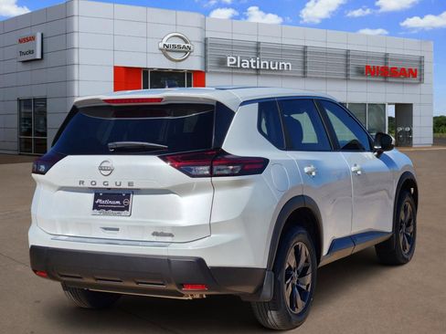 New 2026 Nissan Rogue SV w/ Cold Weather Package image 4