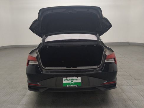 Used 2022 Hyundai Elantra SEL w/ Convenience Package FWD image 29