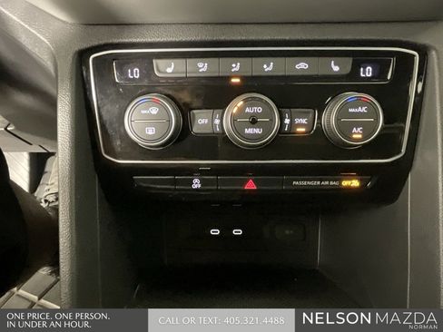 Used 2023 Volkswagen Atlas Cross Sport SE image 35