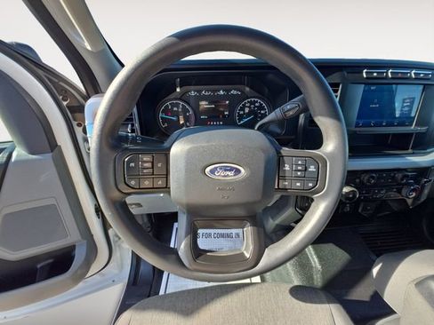 Used 2024 Ford F250 XL w/ XL Chrome Package AWD/4WD image 13