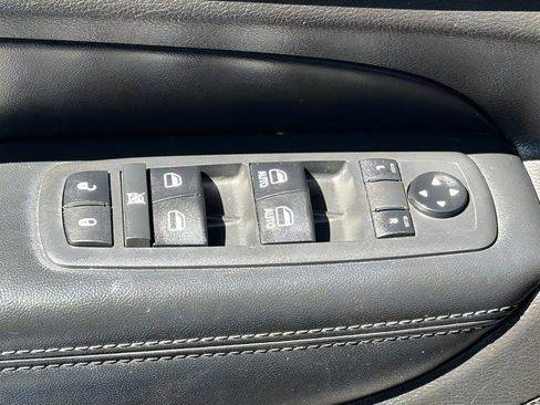 Used 2018 Jeep Grand Cherokee Limited RWD image 15