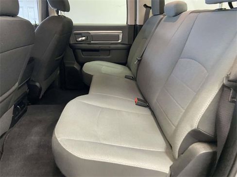 Used 2022 RAM 1500 Classic SLT image 17