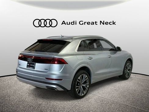 Used 2025 Audi Q8 Premium w/ Convenience Package AWD/4WD image 7