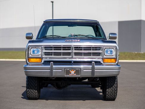 Used 1989 Dodge D/W Truck 350 image 6