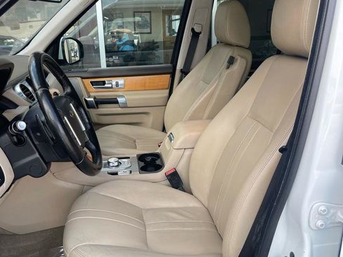 Used 2014 Land Rover LR4 HSE AWD/4WD image 12