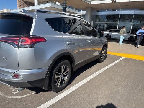 Used 2016 Toyota RAV4 XLE image 4