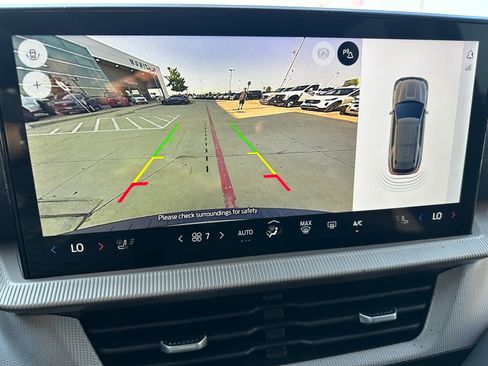 New 2025 Ford Explorer Active w/ Active Comfort Package image 15