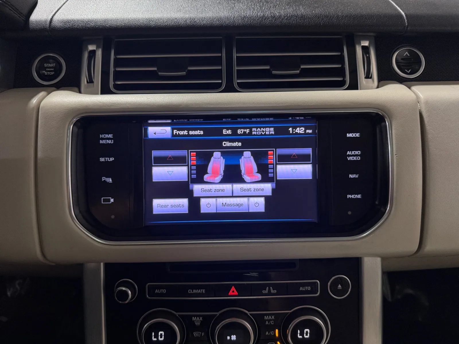 Used 2013 Land Rover Range Rover HSE AWD/4WD image 36