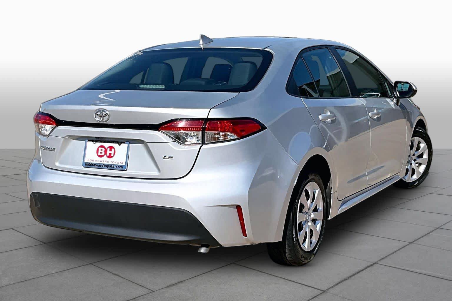 Used 2024 Toyota Corolla LE FWD image 13