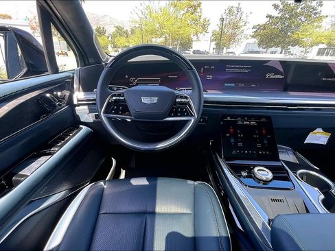 New 2026 Cadillac Escalade IQ Sport 2 w/ LPO, ONYX Package AWD/4WD image 23