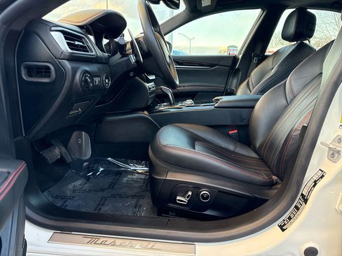 Used 2022 Maserati Ghibli Modena Q4 image 14