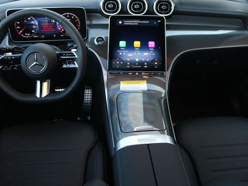 Used 2026 Mercedes-Benz GLC 300 image 17