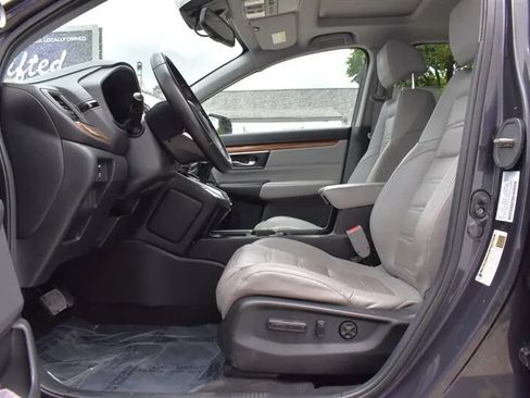 Used 2017 Honda CR-V EX-L image 10