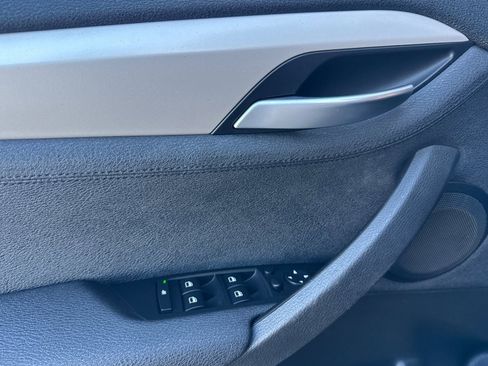 Used 2013 BMW X1 xDrive28i image 15