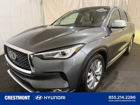 Used 2021 INFINITI QX50 Essential w/ Convenience Package image 4