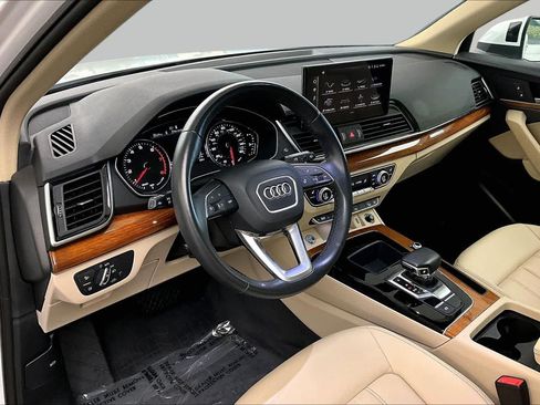 Certified 2023 Audi Q5 2.0T Premium w/ Convenience Package AWD/4WD image 19