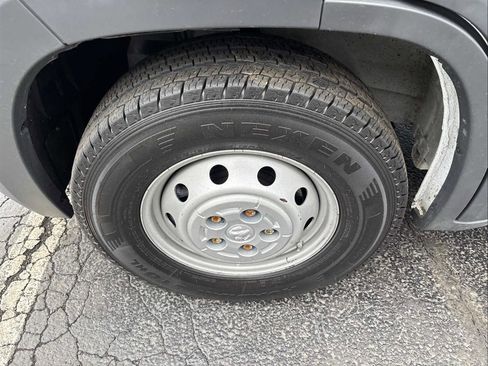 Used 2018 RAM ProMaster 3500 w/ Premium Appearance Group image 24