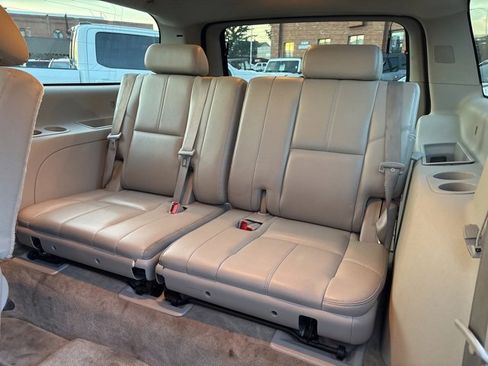 Used 2008 Chevrolet Suburban LT w/ LT Preferred Equipment Group image 35