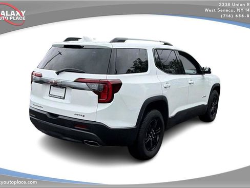 Used 2023 GMC Acadia AT4 w/ Technology Package AWD/4WD image 5