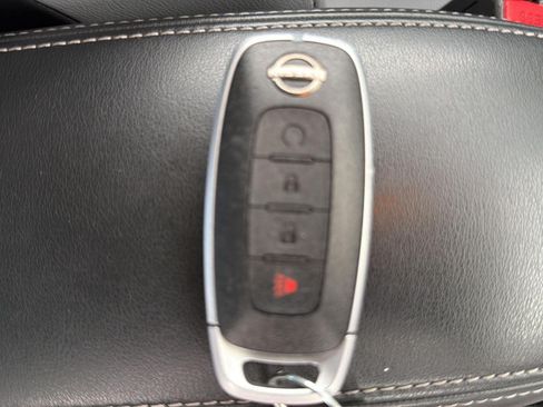 Used 2024 Nissan Kicks SR w/ SR Premium Package FWD image 42