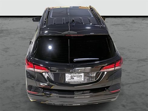 Used 2024 Chevrolet Equinox Premier image 3