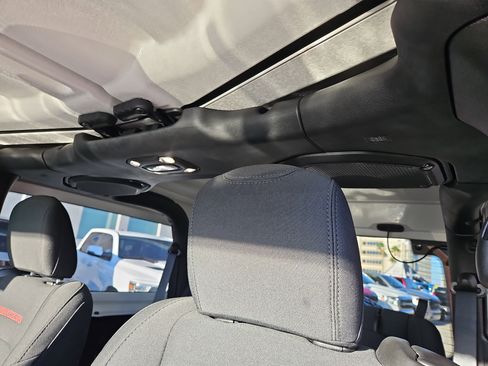 Used 2021 Jeep Wrangler Rubicon image 20