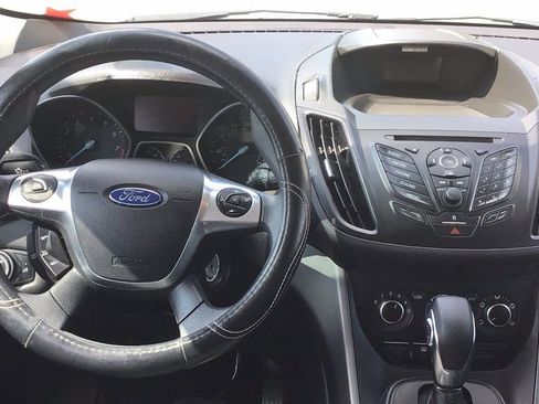 Used 2015 Ford Escape S image 17