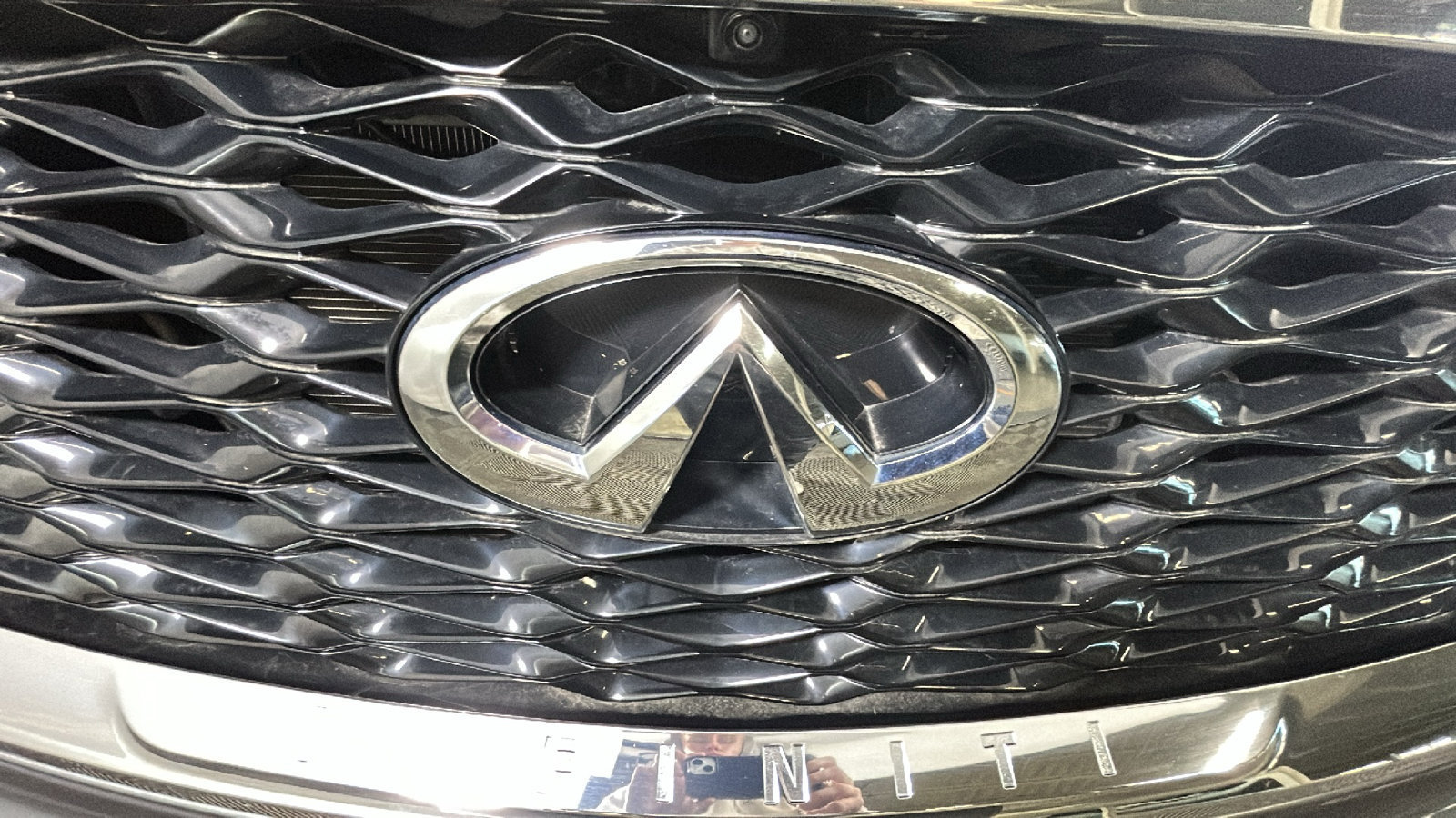 Used 2024 INFINITI QX60 Luxe AWD/4WD image 8