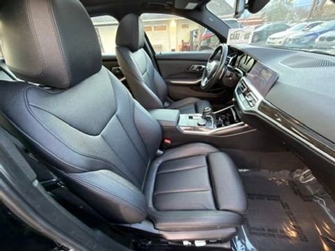 Used 2020 BMW 330i xDrive Sedan w/ Driving Assistance Package image 30